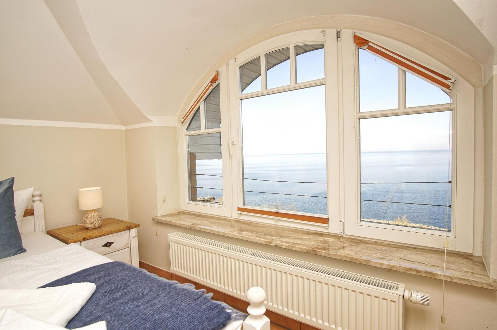 Ferienwohnung Mit Traumhaftem Meerblick - Haus Am Meer Fewo 10 Lohme Ngoại thất bức ảnh