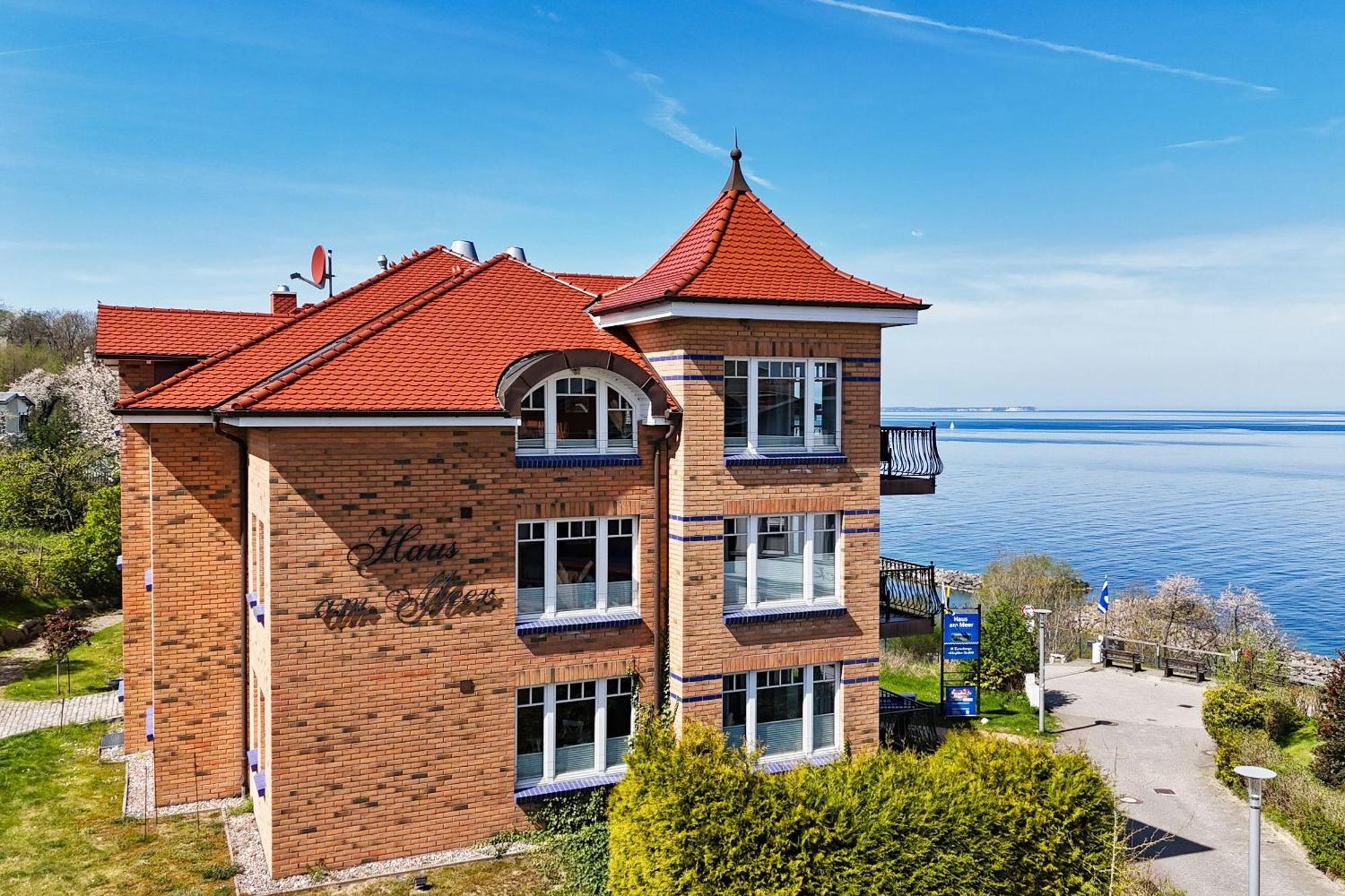 Ferienwohnung Mit Traumhaftem Meerblick - Haus Am Meer Fewo 10 Lohme Ngoại thất bức ảnh