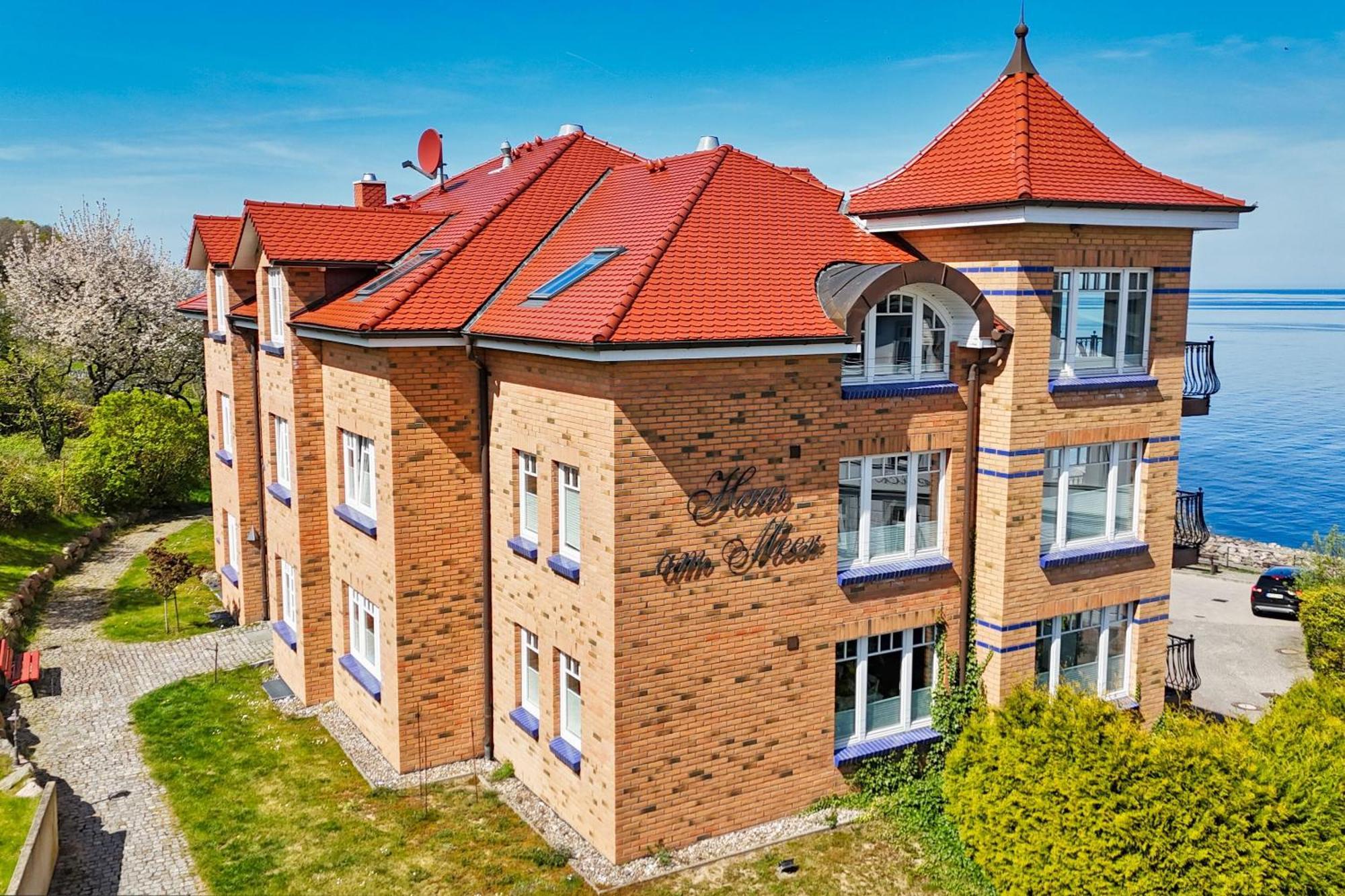 Ferienwohnung Mit Traumhaftem Meerblick - Haus Am Meer Fewo 10 Lohme Ngoại thất bức ảnh